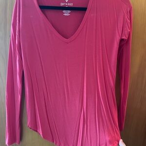 American Eagle Outfitters Hot Pink Soft and Sexy Long Sleeve